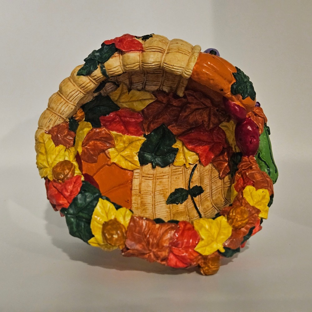 VTG Harvest Cornucopia Basket Autumn Fall Leaves Pumpkin Decor Tabletop Accent - Picture 3 of 3